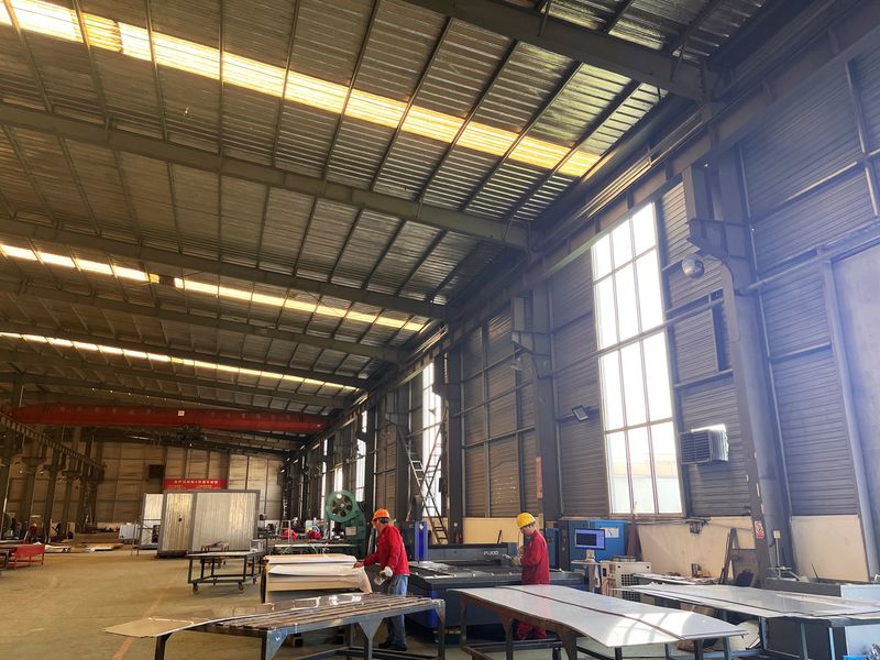 Zhejiang Huier Coating Environmental Protection Equipment Co., Ltd línea de producción del fabricante